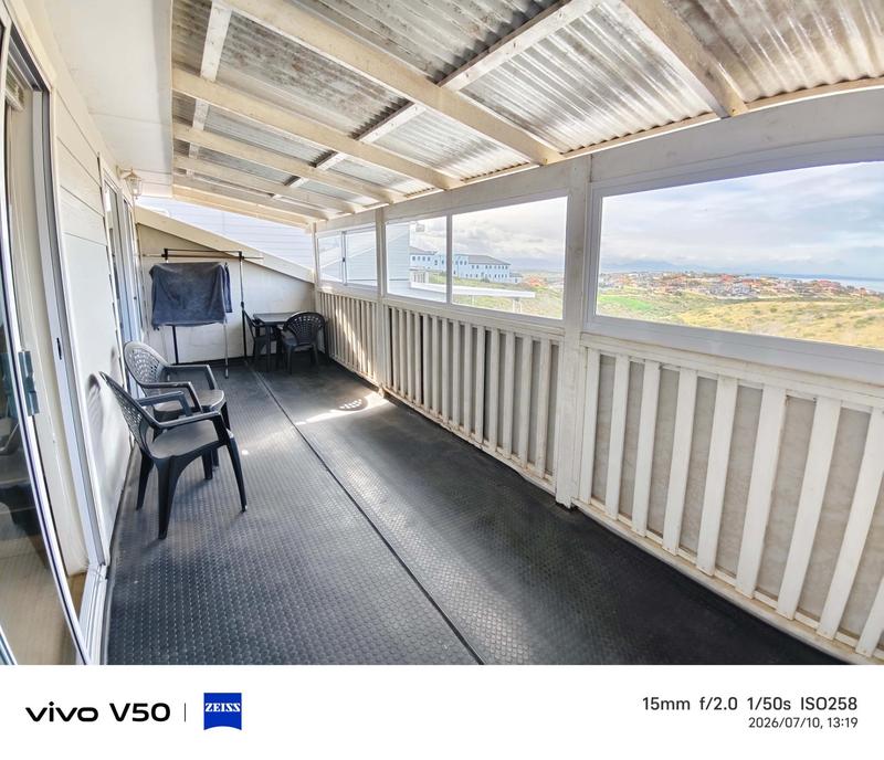 3 Bedroom Property for Sale in Hartenbos Heuwels Western Cape